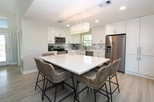 207 Daniel Dr, Sanibel, FL 33957 - Photo 6