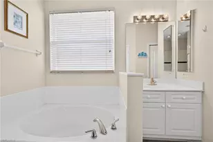 8912 Wellington Lakes Ct, Fort Myers, FL 33908 - Photo 16