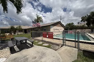 619 SE 47th St, Cape Coral, FL 33904 - Photo 2