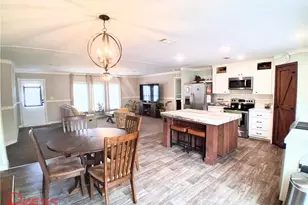 545 S Trebol St, Clewiston, FL 33440 - Photo 10