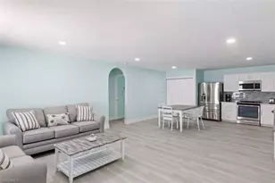 27900-902 Vermont St, Bonita Springs, FL 34135 - Photo 2