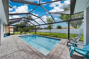 3833 SW 14th Pl, Cape Coral, FL 33914 - Photo 32