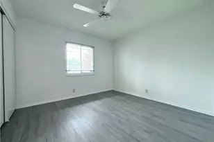 2264 Winkler Ave, Fort Myers, FL 33901 - Photo 8
