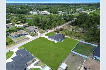2806 18th St W, Lehigh Acres, FL 33971 - Photo 46