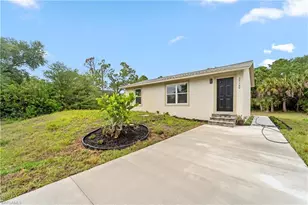 27160 Chula Vista Dr, Punta Gorda, FL 33955 - Photo 2
