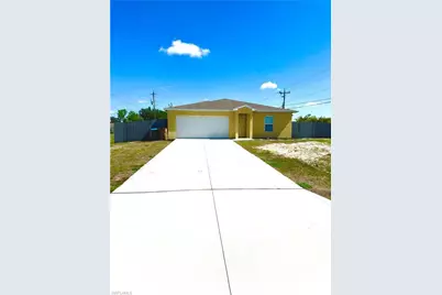 341 NE 13th Ter, Cape Coral, FL 33909 - Photo 1