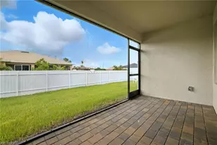 2465 NW 9th St, Cape Coral, FL 33993 - Photo 34