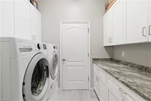 10304 Livorno Dr, Fort Myers, FL 33913 - Photo 26