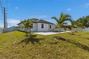 2328 NW 8th Pl, Cape Coral, FL 33993 - Photo 38