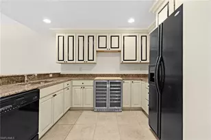 221 9th St S, Naples, FL 34102 - Photo 26