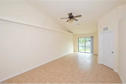 615 SE 6th Ter, Cape Coral, FL 33990 - Photo 16