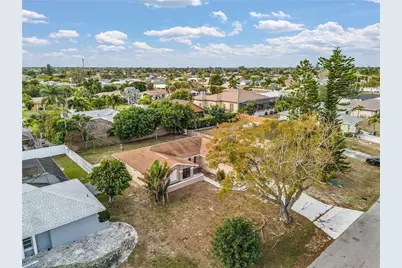 920 SE 21st St, Cape Coral, FL 33990 - Photo 24