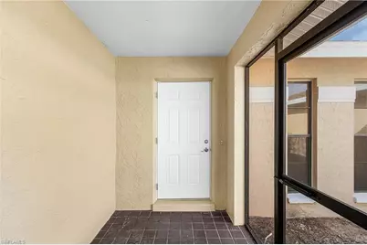 920 SE 21st St, Cape Coral, FL 33990 - Photo 4