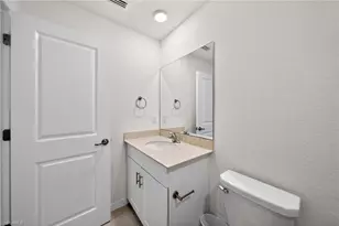 14275 Oviedo Pl, Fort Myers, FL 33905 - Photo 16