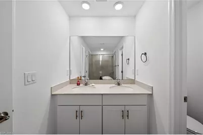 14275 Oviedo Pl, Fort Myers, FL 33905 - Photo 12