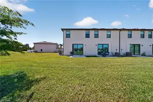 14275 Oviedo Pl, Fort Myers, FL 33905 - Photo 26
