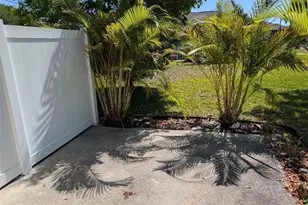 4405 SW 8th Ct, Cape Coral, FL 33914 - Photo 10
