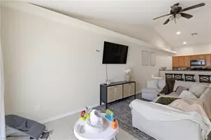 1018-1020 SE 24th Ave, Cape Coral, FL 33990 - Photo 6