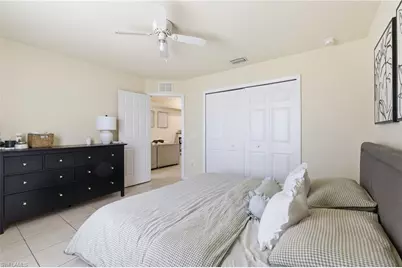 1018-1020 SE 24th Ave, Cape Coral, FL 33990 - Photo 16