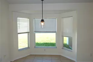 135 SE 29th St, Cape Coral, FL 33904 - Photo 4