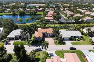 8723 S Lake Cir, Fort Myers, FL 33908 - Photo 40