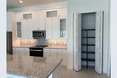136 NW 29th Pl, Cape Coral, FL 33993 - Photo 8