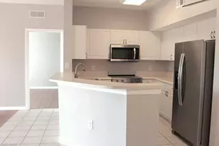 15605 Ocean Walk Circle, Fort Myers, FL 33908 - Photo 4