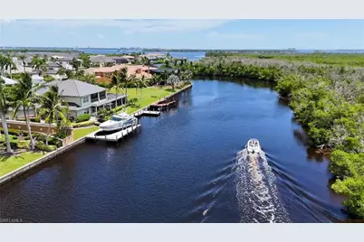 2501 SW 52nd Ter, Cape Coral, FL 33914 - Photo 38