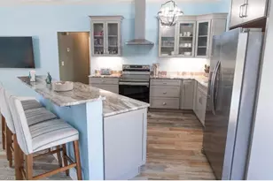 323 Washington Ct, Fort Myers Beach, FL 33931 - Photo 8