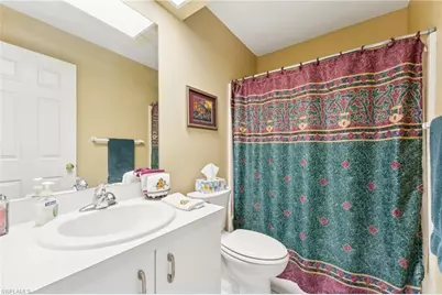 914 SW 3rd Ave, Cape Coral, FL 33991 - Photo 26