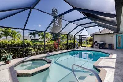 201 SW 35th St, Cape Coral, FL 33914 - Photo 1