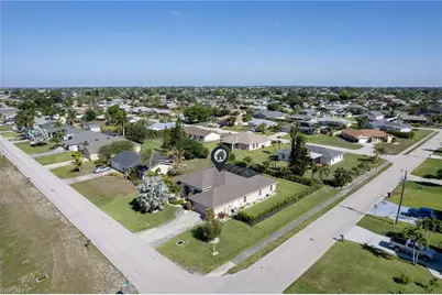 201 SW 35th St, Cape Coral, FL 33914 - Photo 34