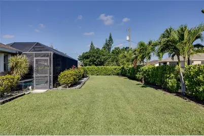 201 SW 35th St, Cape Coral, FL 33914 - Photo 38