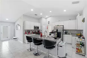 1201 NW 14th Pl, Cape Coral, FL 33993 - Photo 10