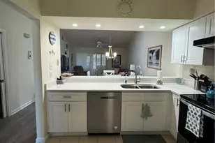 11421 Caravel Cir, Fort Myers, FL 33908 - Photo 12
