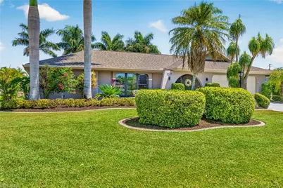 1229 El Dorado Pkwy E, Cape Coral, FL 33904 - Photo 2