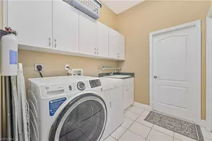 2010 SE 18th Ave, Cape Coral, FL 33990 - Photo 24