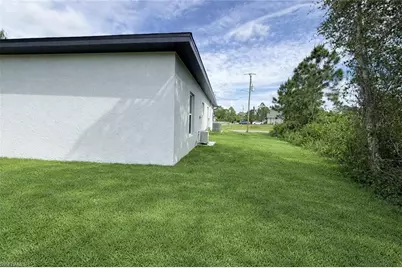 2809 Darlene Pl, Lehigh Acres, FL 33971 - Photo 26