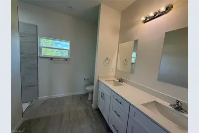 2809 Darlene Pl, Lehigh Acres, FL 33971 - Photo 12