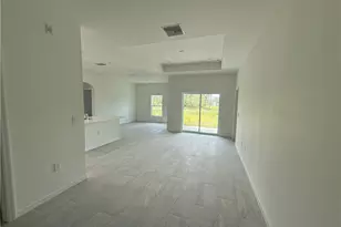 2809 Darlene Pl, Lehigh Acres, FL 33971 - Photo 2
