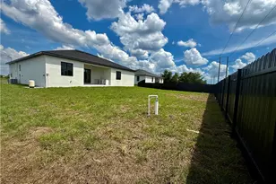 2706 Floyd Ave S, Lehigh Acres, FL 33976 - Photo 42