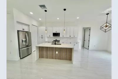 2706 Floyd Ave S, Lehigh Acres, FL 33976 - Photo 12