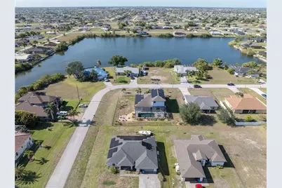 1233 NW 18th St, Cape Coral, FL 33993 - Photo 40