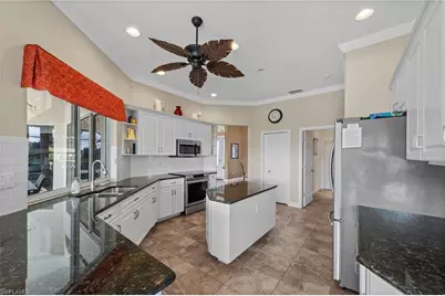 3733 SE 12th Pl, Cape Coral, FL 33904 - Photo 14
