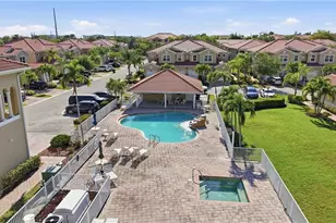 8515 Oakshade Cir, Fort Myers, FL 33919 - Photo 32