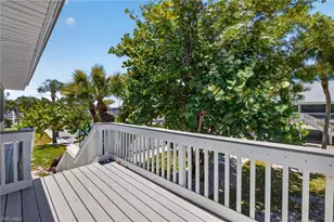 745 Cardium St, Sanibel, FL 33957 - Photo 4