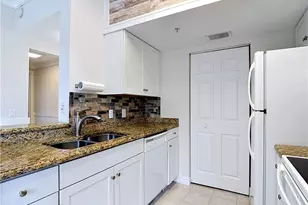 15625 Ocean Walk Circle, Fort Myers, FL 33908 - Photo 10