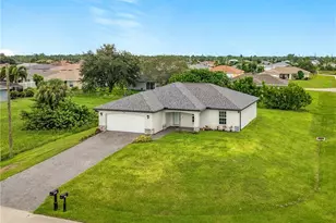 4101 NE 15th Ave, Cape Coral, FL 33909 - Photo 4