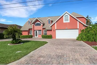 2146 SE 18th Ave, Cape Coral, FL 33990 - Photo 2