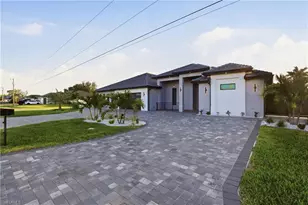 120 SW 9th Ave, Cape Coral, FL 33991 - Photo 50